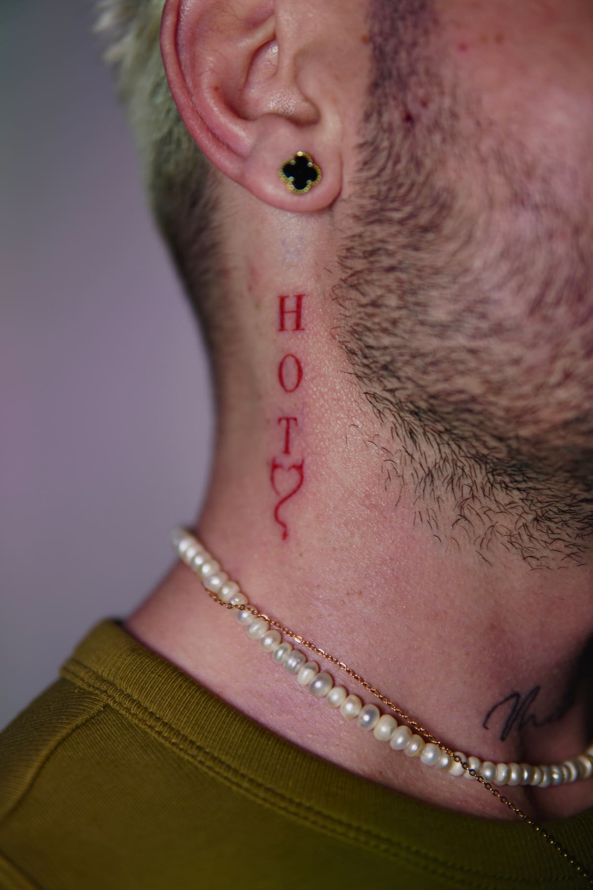 Fine Line tattoo by Aya