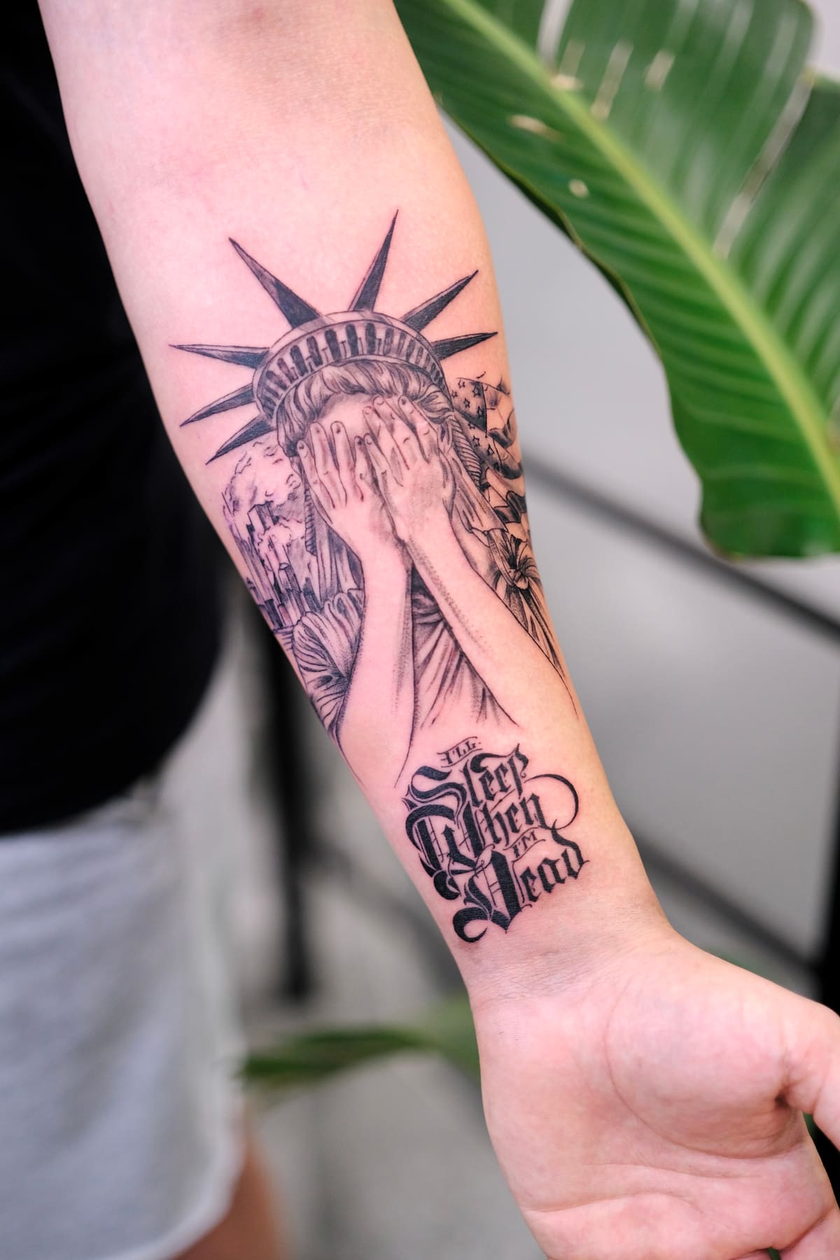 Fine Line tattoo by Aya